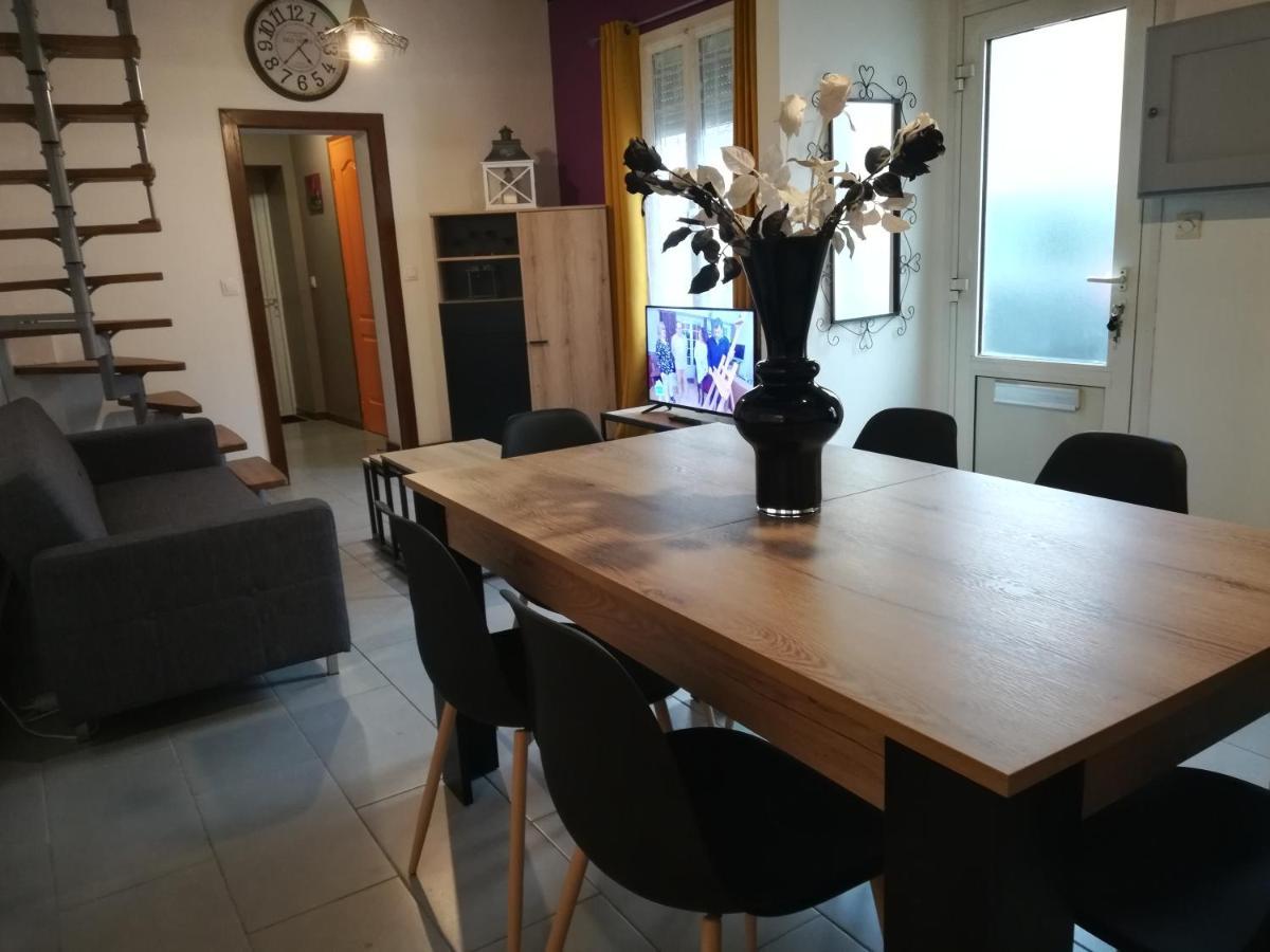 Le Loft Montargis Gien Maison De Ville Сент-Женев'єв-де-Буа Екстер'єр фото
